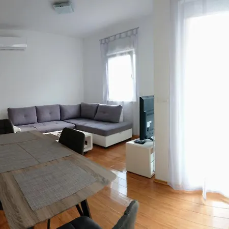West Star Trogir