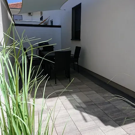 公寓 West Star 特罗吉尔