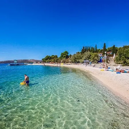 公寓 West Star 特罗吉尔