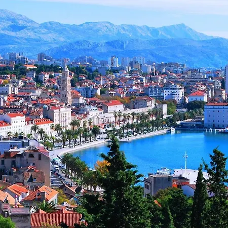 Apartment West Star Trogir